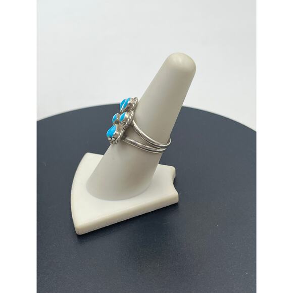 Geraldine Paquine GP Zuni Sterling Silver Blue Turquoise Ring
Petit Point Sz 8 - Picture 3 of 11